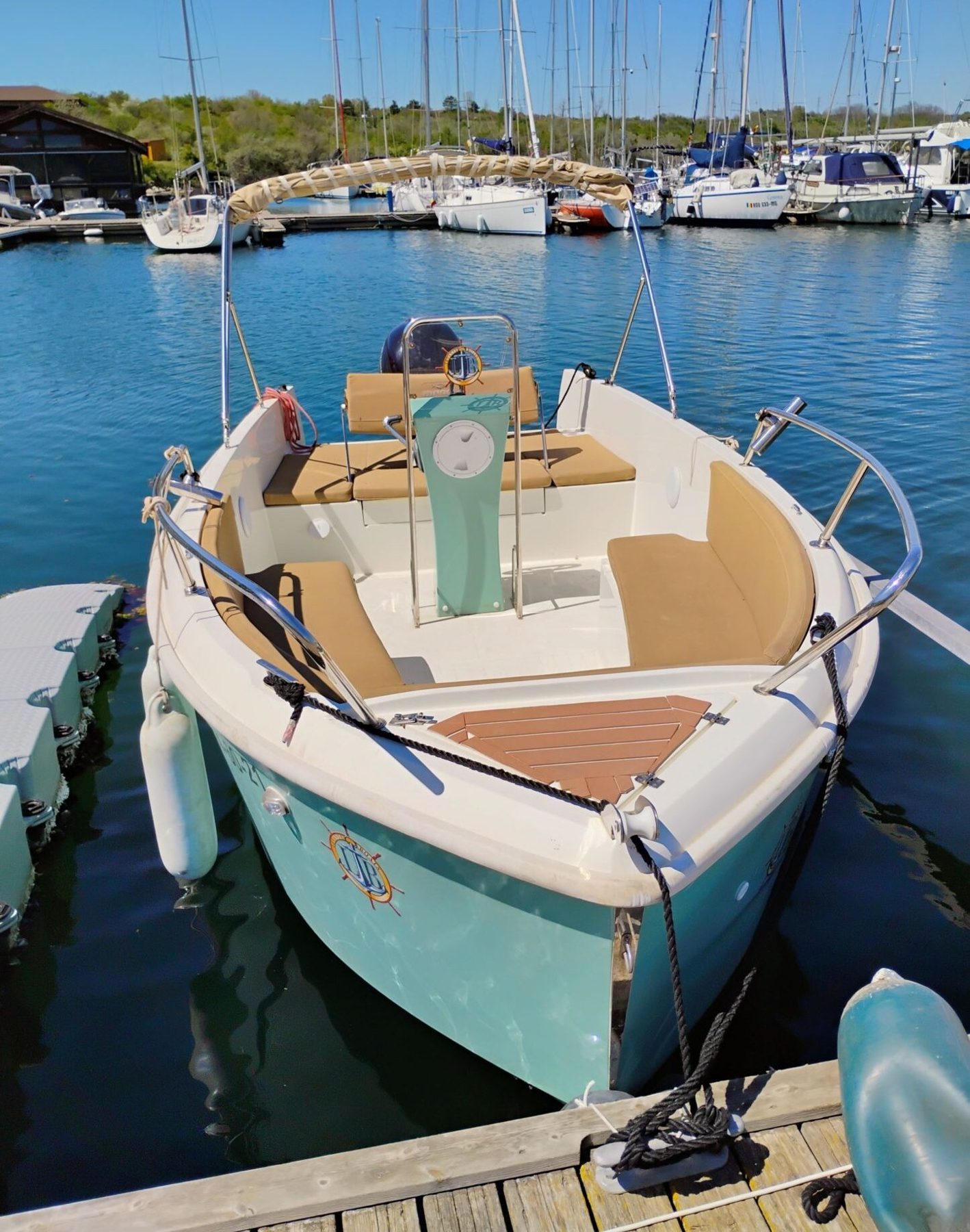 Mareti 585 Open în Limanu